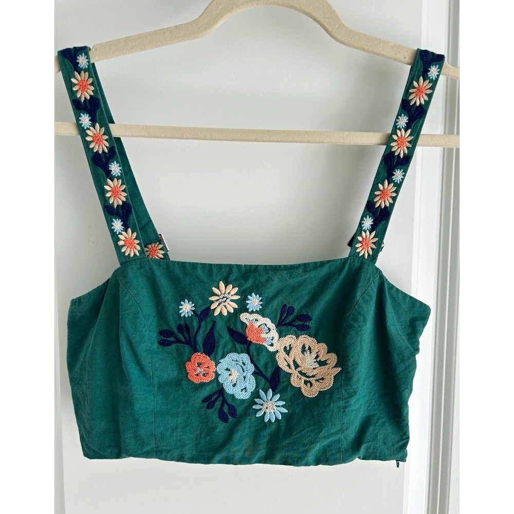 Mable Women's Green Floral Embroidered Cropped Tank Square Neck Smocked Back S